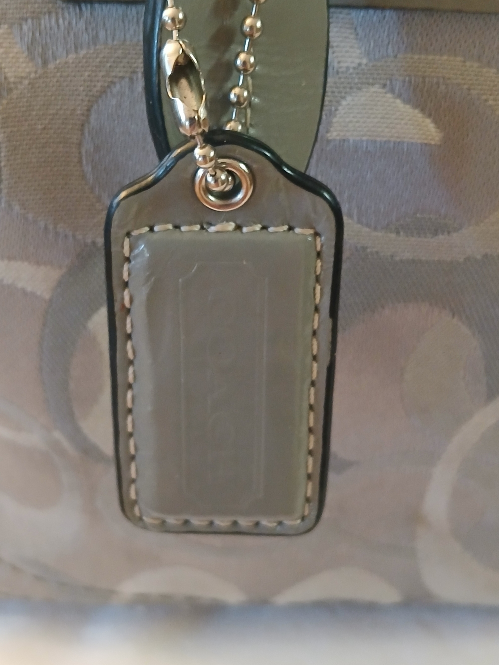 Vintage Coach F15120 Penelope Signature line - Gray. Gently Used Good Condition - Picture 6 of 10